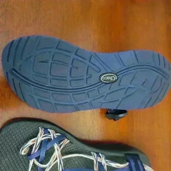 Chaco's - Picture 7 of 7